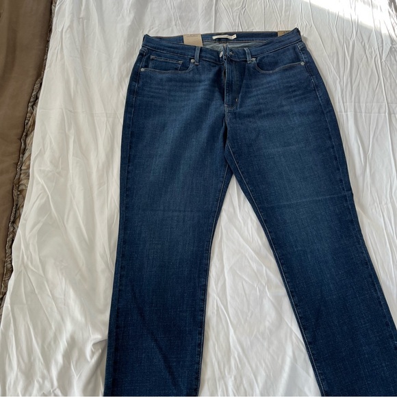 Levi's Straight Blue Jeans - Picture 2 of 5